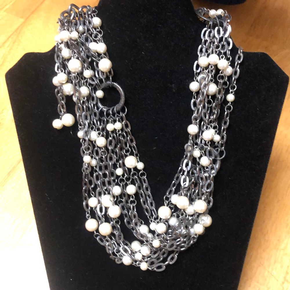 Pearl and oxidized necklace - variety of style!
